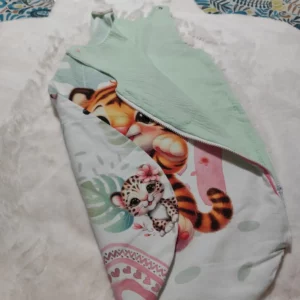 Gigoteuse tigre rose plier