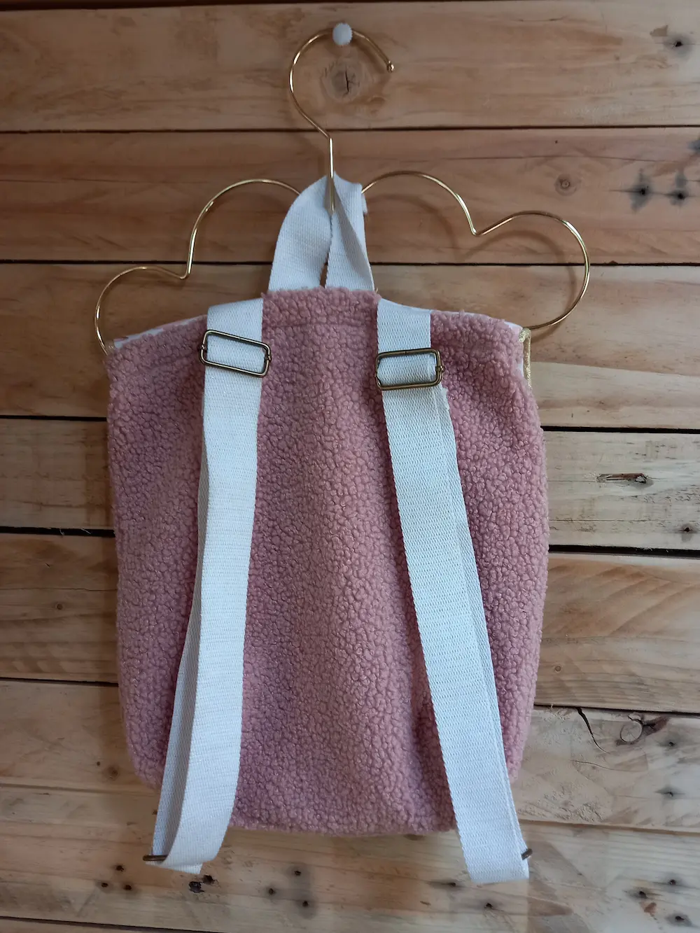 Sac à dos lapin teddy derriere